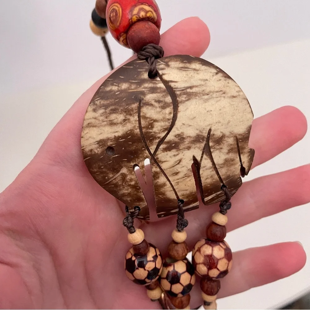 Vintage WOOD African Elephant Summer Boho Festival Maximalist Oversized Necklace - Picture 3 of 10